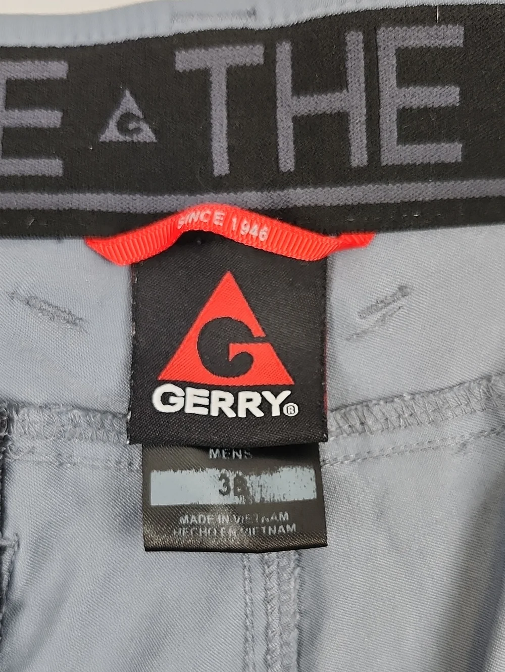 Gerry Mens Gray Outdoor Performance Hiking Shorts Size 38 Integrated Belt
